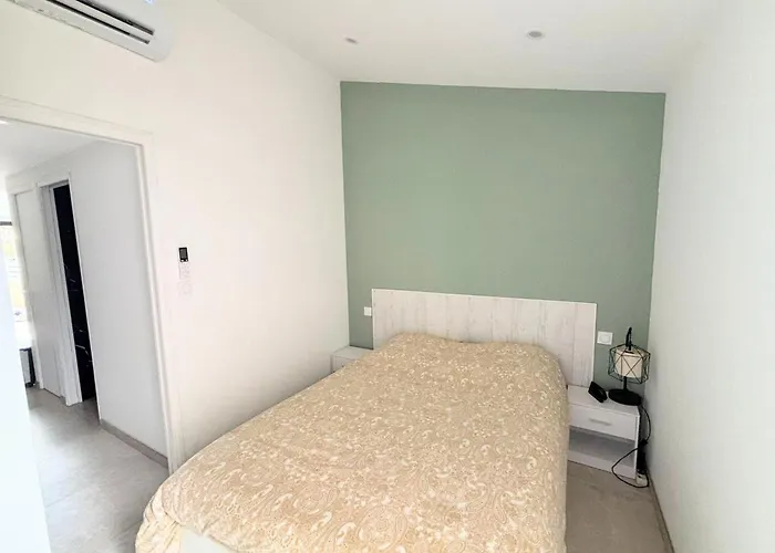 Naturiste Cap D'agde Heliovillage 90 Agde